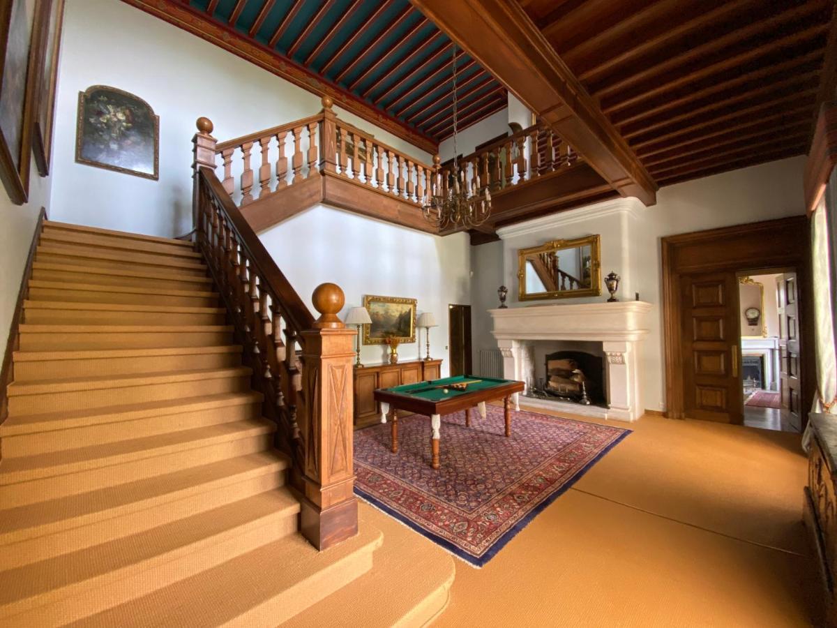 Manoir Et Appartements Avec Piscine Au Domaine De Bize Mirepoix Mirepoix  Bagian luar foto